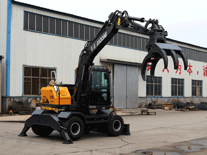 ¿Cuáles son los consejos de mantenimiento para la excavadora con pinza para troncos?